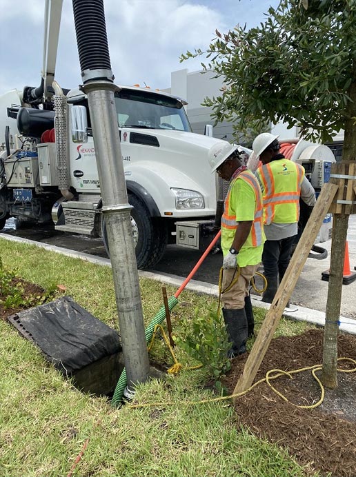 Shenandoah workers and truck-Stormwater and Sanitary System Cleaning